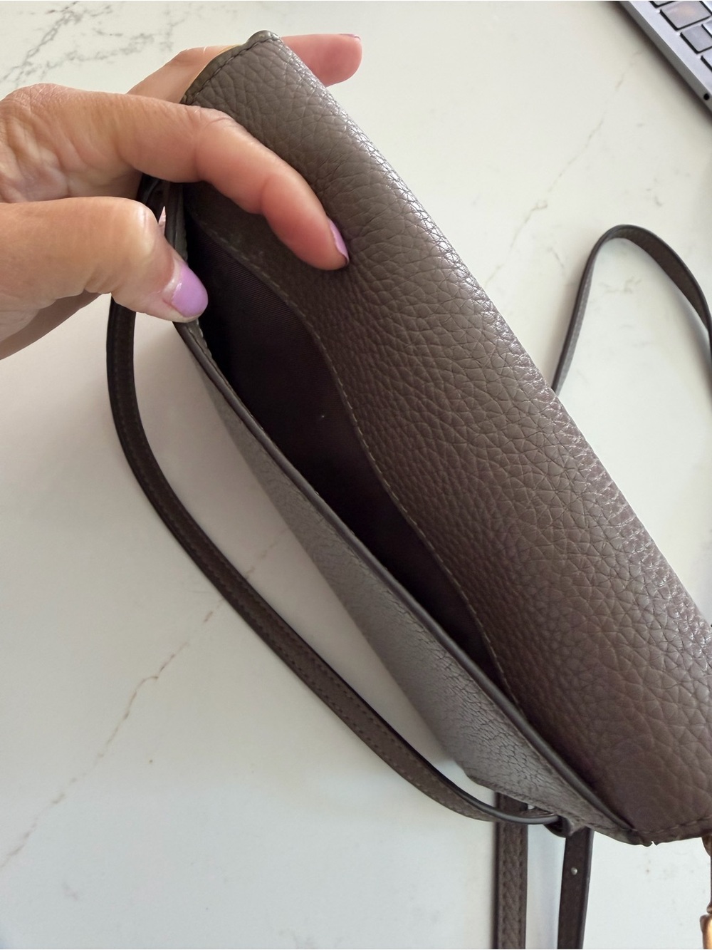 Tory Burch Pebbled Leather Crossbody Wallet - Taupe Gray - Picture 6 of 6